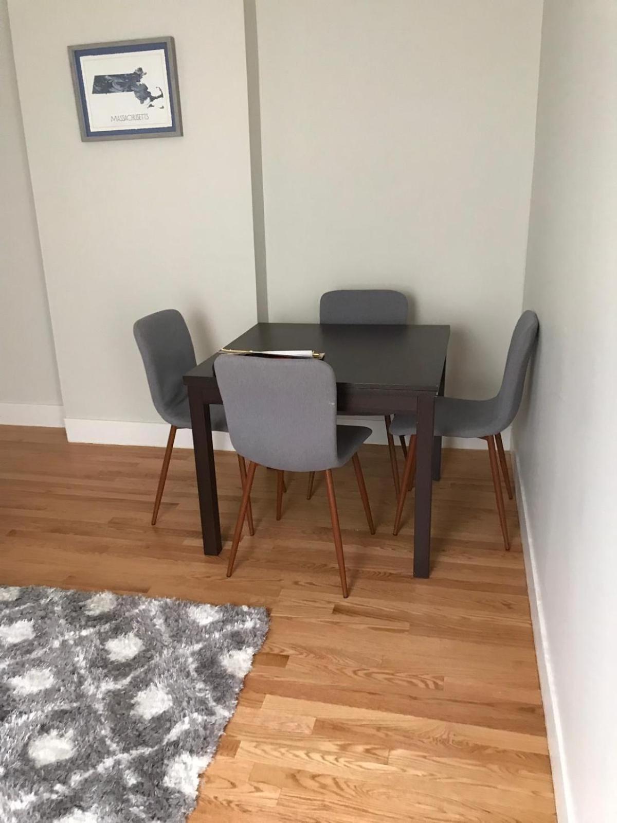 Renovated, 10 Min From The City Boston Exterior photo
